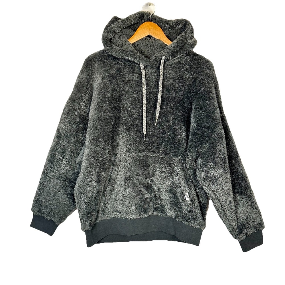 UGG Loyra Sherpa Hoodie Women Size M Drop Shoulder Kangaroo Pocket Cozy